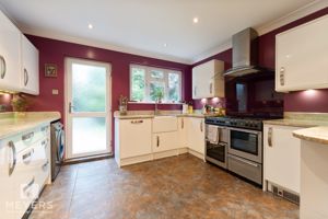 Kitchen 2- click for photo gallery